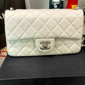 White Flap bag with silver chain